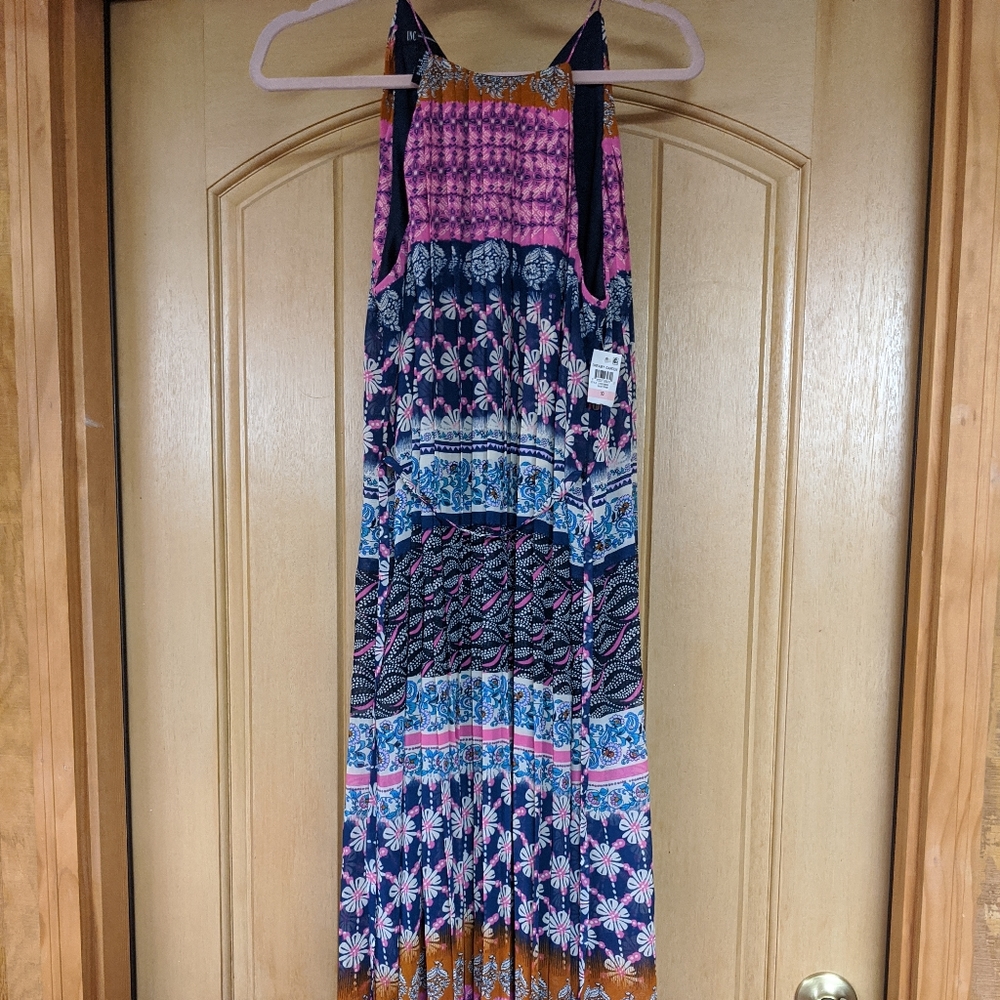 Maxi dress NWT size 10